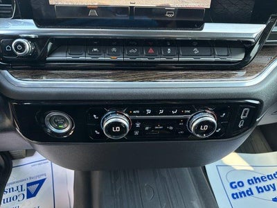 2022 GMC Sierra 1500 Crew Cab Short Box 4-Wheel Drive Elevation 3SB