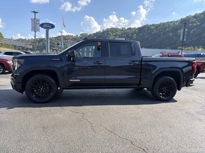 2022 GMC Sierra 1500 Crew Cab Short Box 4-Wheel Drive Elevation 3SB