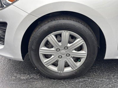 2022 Kia Rio S IVT