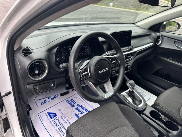 2024 Kia Forte LXS IVT