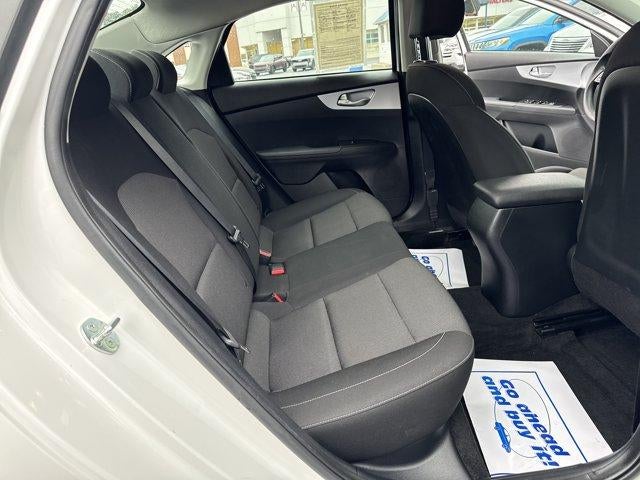 2024 Kia Forte LXS IVT