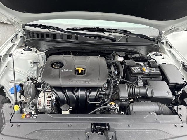 2024 Kia Forte LXS IVT