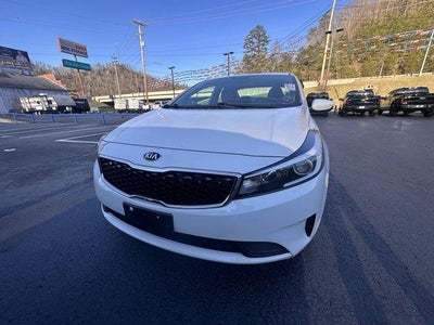 2017 Kia Forte LX Auto