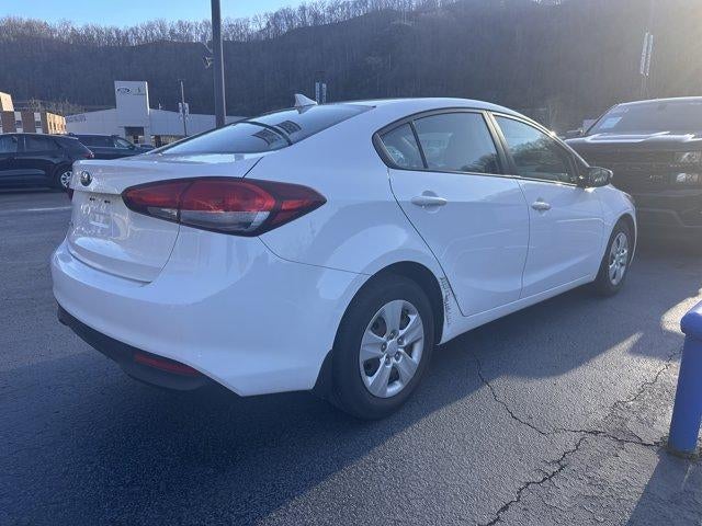 2017 Kia Forte LX Auto
