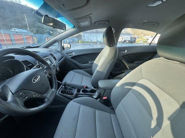 2017 Kia Forte LX Auto