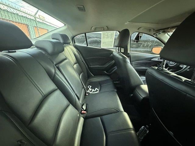 2018 Mazda Mazda3 4-Door Touring Auto