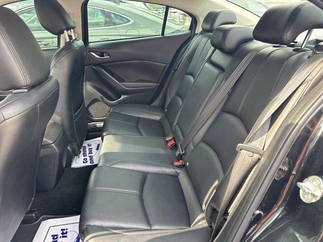 2018 Mazda Mazda3 4-Door Touring Auto