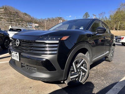 2025 Nissan Kicks SV FWD