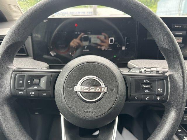 2025 Nissan Kicks SV FWD