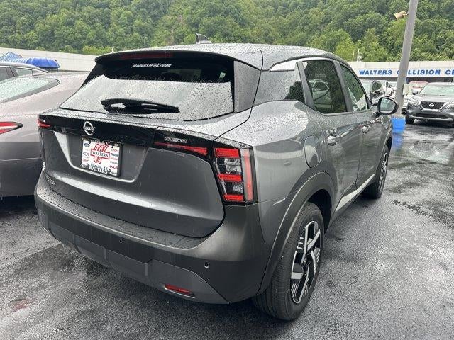 2025 Nissan Kicks SV FWD