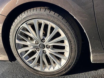 2018 Toyota Camry XLE Auto (Natl)