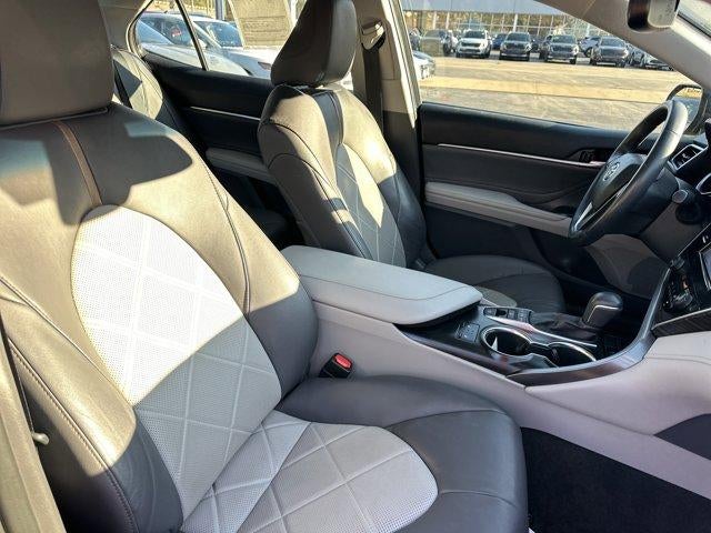 2018 Toyota Camry XLE Auto (Natl)