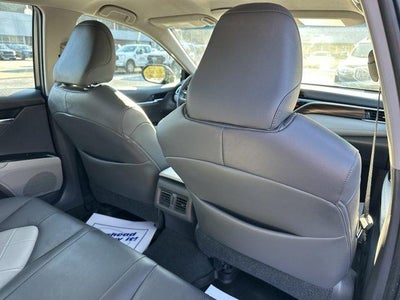 2018 Toyota Camry XLE Auto (Natl)