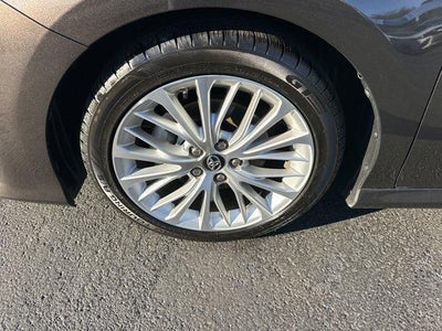 2018 Toyota Camry XLE Auto (Natl)