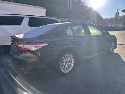 2018 Toyota Camry XLE Auto (Natl)