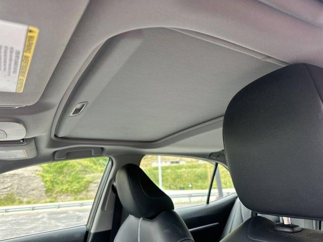 2019 Toyota Camry SE Auto (Natl)