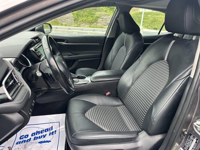 2019 Toyota Camry SE Auto (Natl)