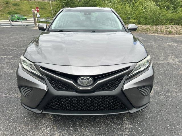 2019 Toyota Camry SE Auto (Natl)