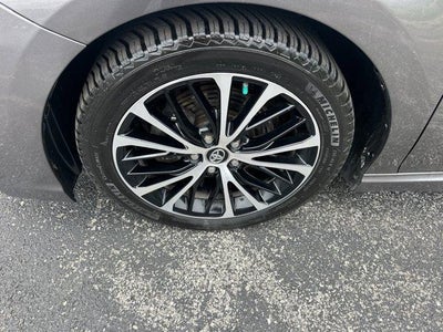 2019 Toyota Camry SE Auto (Natl)