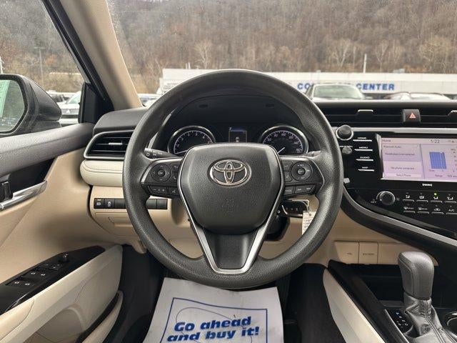 2020 Toyota Camry LE Auto (SE)