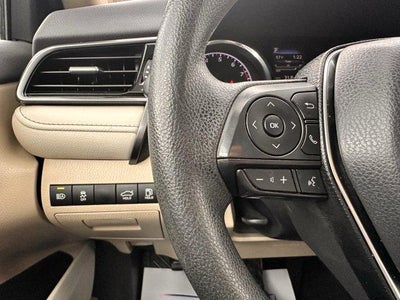2020 Toyota Camry LE Auto (SE)