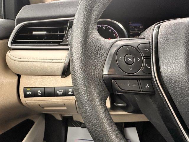 2020 Toyota Camry LE Auto (SE)