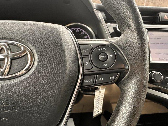 2020 Toyota Camry LE Auto (SE)