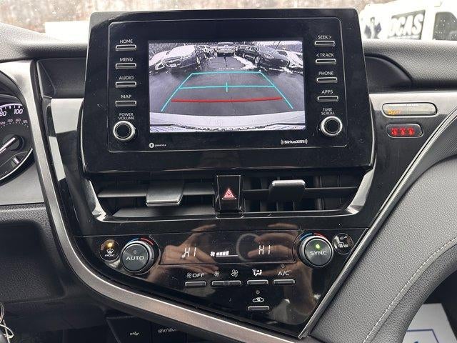 2023 Toyota Camry SE Auto (SE)