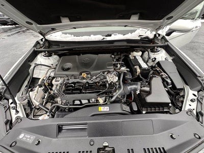 2023 Toyota Camry SE Auto (SE)