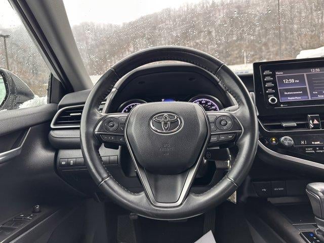2023 Toyota Camry SE Auto (SE)