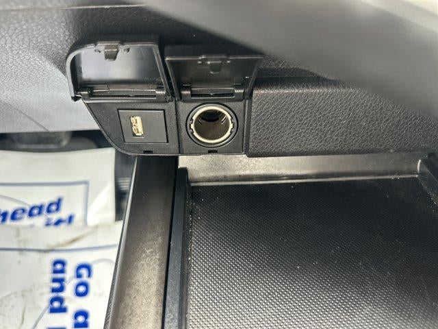 2024 Toyota Camry SE Auto (Natl)