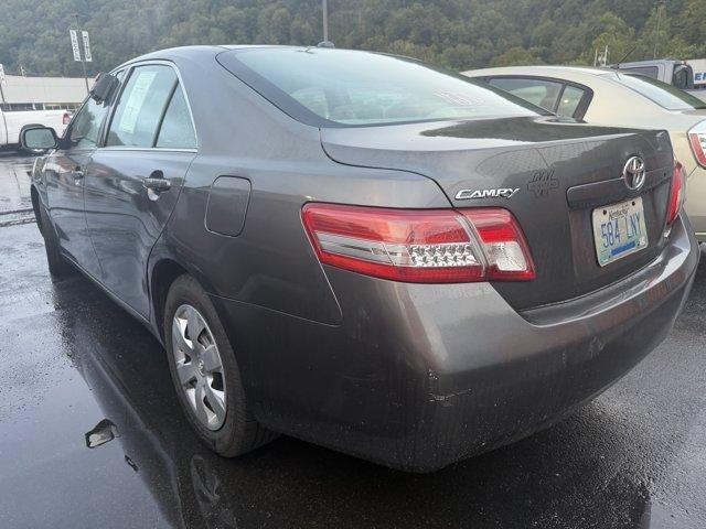 2011 Toyota Camry 4dr Sdn I4 Auto LE (Natl)