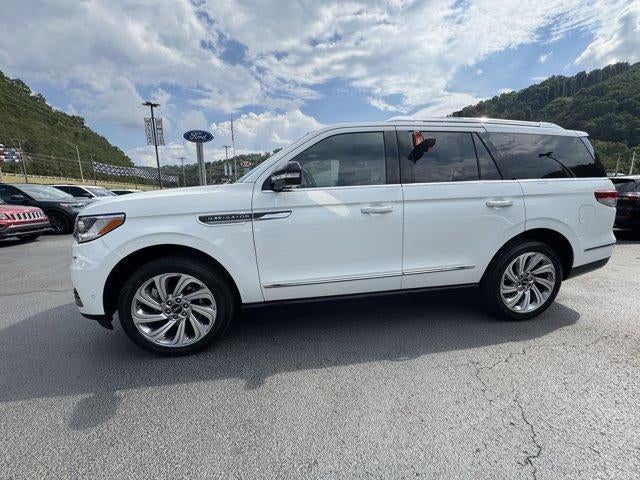 2024 Lincoln Navigator Reserve 4x4