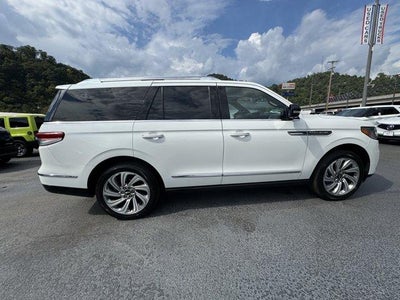 2024 Lincoln Navigator Reserve 4x4