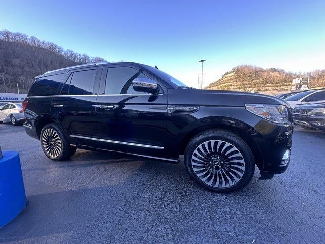 2018 Lincoln Navigator 4x4 Black Label