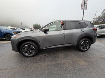 2025 Nissan Rogue AWD SV