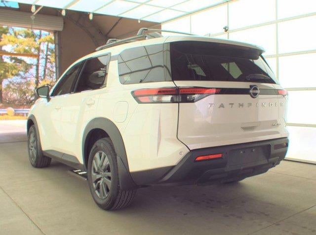 2024 Nissan Pathfinder SV 4WD