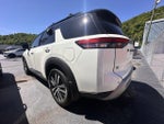 2023 Nissan Pathfinder Platinum 4WD