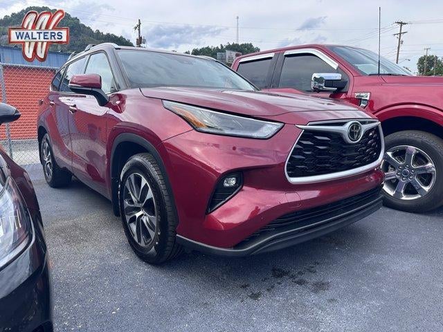 2022 Toyota Highlander XLE AWD (Natl)