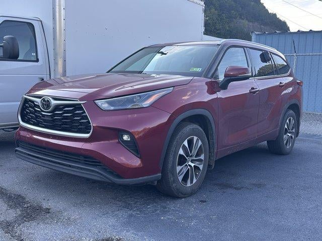 2022 Toyota Highlander XLE AWD (Natl)