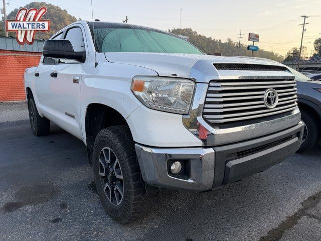 2014 Toyota Tundra 4WD Truck 4WD CrewMax Short Bed 5.7L FFV SR5 (SE)