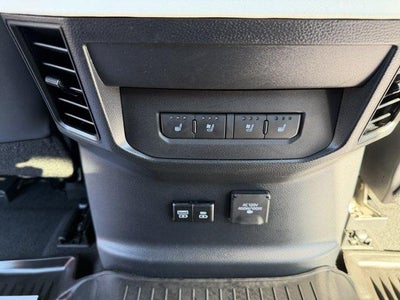 2024 Toyota Tundra 4WD 4WD Capstone Hybrid CrewMax 5.5' Bed (Natl)