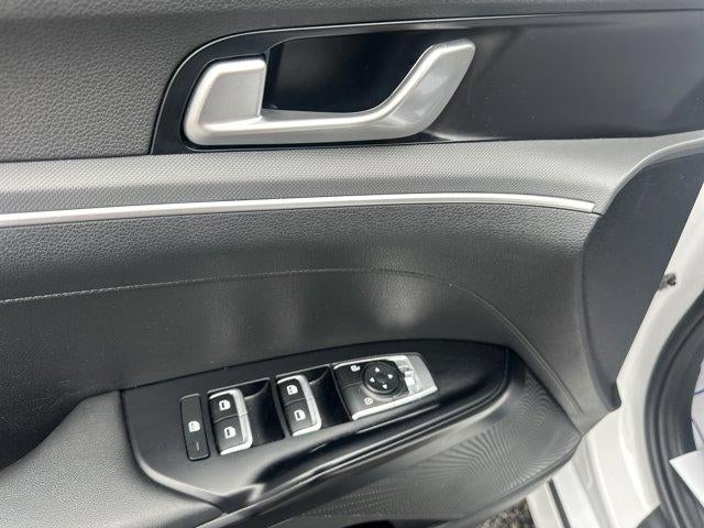 2022 Kia K5 LXS Auto FWD