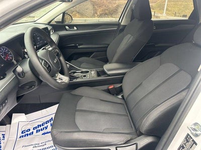 2022 Kia K5 LXS Auto FWD