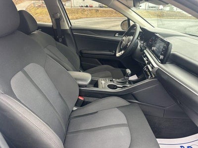 2022 Kia K5 LXS Auto FWD
