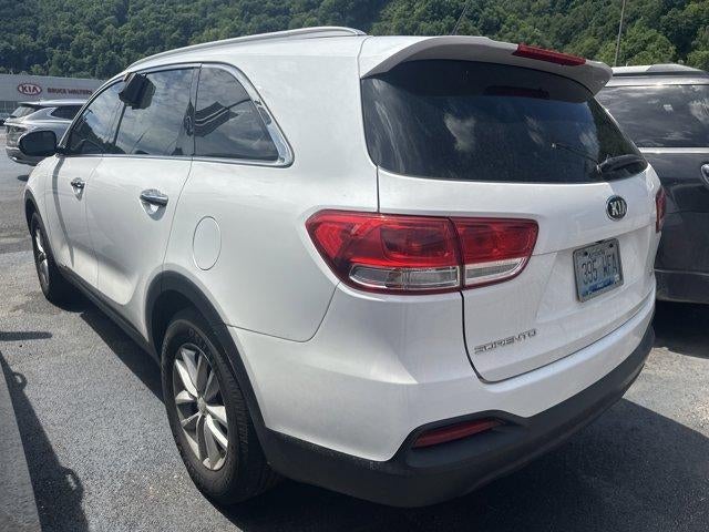 2016 Kia Sorento AWD 4dr 3.3L LX