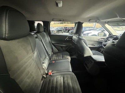 2024 Mitsubishi Outlander SE FWD