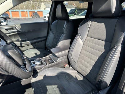 2024 Mitsubishi Outlander SE FWD