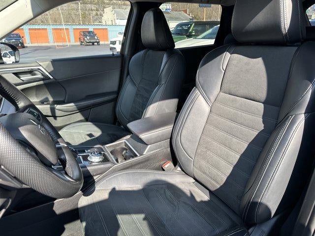 2024 Mitsubishi Outlander SE FWD