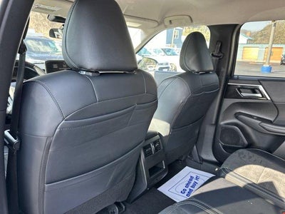 2024 Mitsubishi Outlander SE FWD